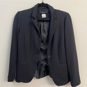Forever 21 Black Blazer in Size Medium